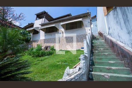 Casa para alugar com 60m², 3 quartos e sem vaga Casa para alugar com 60m², 3 quartos e sem vagaFachada