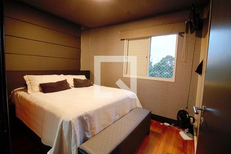 Suíte 1 de apartamento para alugar com 3 quartos, 70m² em Jardim Maria Rosa, Taboão da Serra