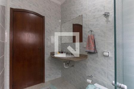 Casa à venda com 180m², 3 quartos e 2 vagasBanheiro