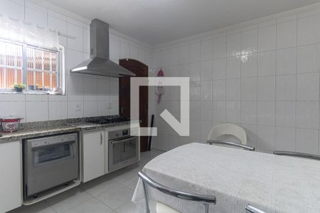 Casa à venda com 180m², 3 quartos e 2 vagasCozinha