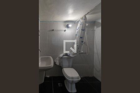 Casa à venda com 180m², 3 quartos e 2 vagasBanheiro de Serviço