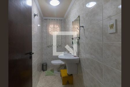 Casa à venda com 180m², 3 quartos e 2 vagasBanheiro 2