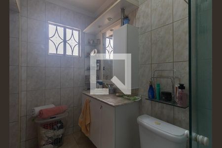 Casa à venda com 180m², 3 quartos e 2 vagasBanheiro da Suíte