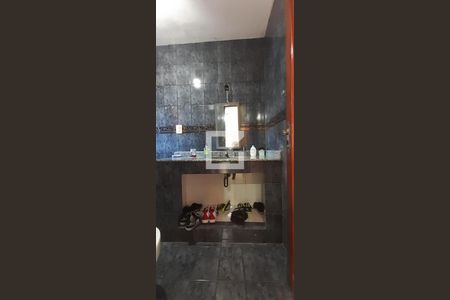 Casa à venda com 592m², 3 quartos e 5 vagas Casa à venda com 592m², 3 quartos e 5 vagasBanheiro do Quarto 1