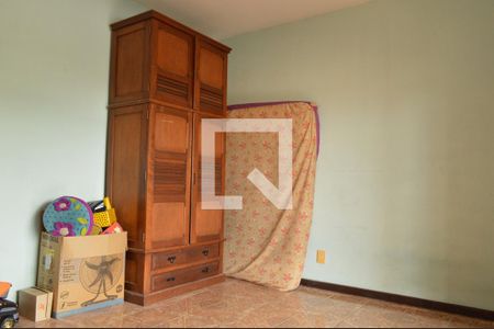 Casa à venda com 592m², 3 quartos e 5 vagasQuarto 1- Suite