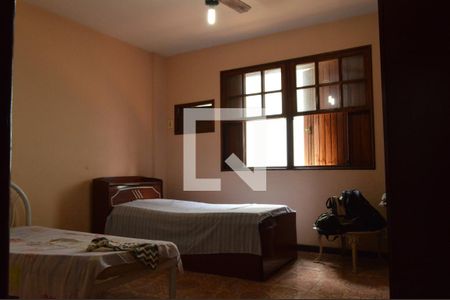 Casa à venda com 592m², 3 quartos e 5 vagasQuarto 2 - Suíte