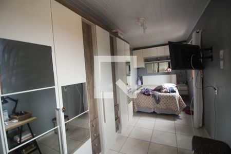 Casa à venda com 240m², 4 quartos e 2 vagas Casa à venda com 240m², 4 quartos e 2 vagasQuarto Casa 2