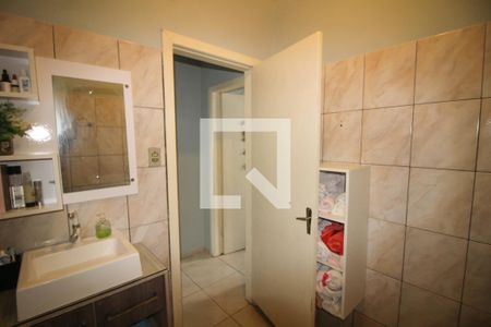 Casa à venda com 240m², 4 quartos e 2 vagas Casa à venda com 240m², 4 quartos e 2 vagasBanheiro 1