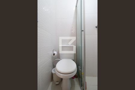 Banheiro de apartamento para alugar com 1 quarto, 42m² em Vila Euthalia, São Paulo