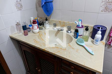 Banheiro da Suíte 1 de casa à venda com 3 quartos, 180m² em Vila Ré, São Paulo