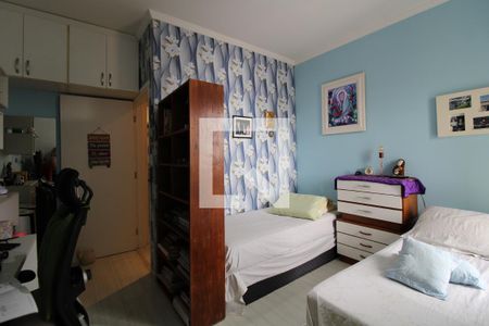 Quarto de apartamento à venda com 1 quarto, 74m² em Vila Lídia, Campinas