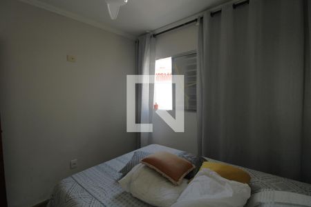 Casa à venda com 223m², 2 quartos e 2 vagasQuarto 2