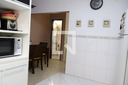 Casa à venda com 89m², 4 quartos e 2 vagasCozinha