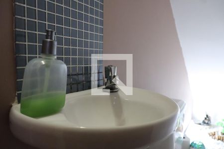 Casa à venda com 89m², 4 quartos e 2 vagasLavabo