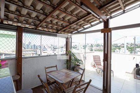 Apartamento para alugar com 140m², 2 quartos e 2 vagas Apartamento para alugar com 140m², 2 quartos e 2 vagasCobertura - Área gourmet