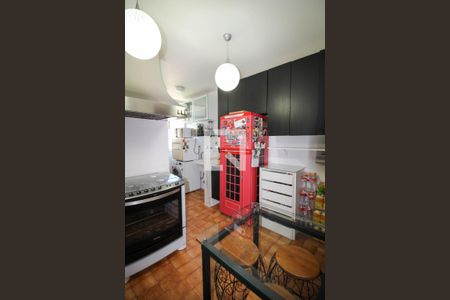 Apartamento à venda com 180m², 2 quartos e 7 vagasCozinha