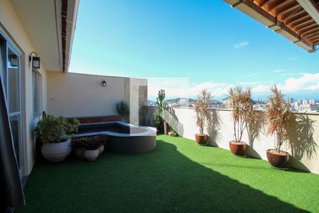 Apartamento à venda com 180m², 2 quartos e 7 vagasTerraço