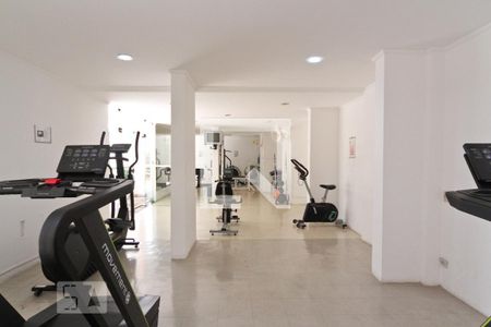 Apartamento para alugar com 55m², 2 quartos e 1 vaga Apartamento para alugar com 55m², 2 quartos e 1 vagaÁrea comum - Academia