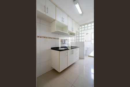 Apartamento para alugar com 55m², 2 quartos e 1 vaga Apartamento para alugar com 55m², 2 quartos e 1 vagaCozinha