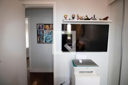 Apartamento à venda com 68m², 3 quartos e 2 vagasQuarto 3