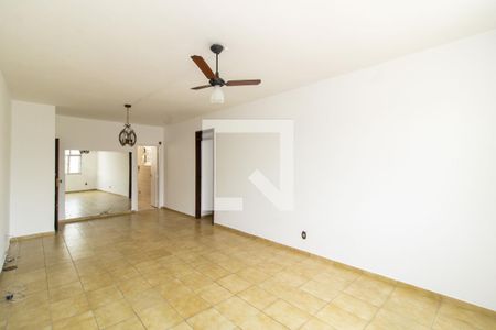 Sala de apartamento à venda com 3 quartos, 148m² em Ramos, Rio de Janeiro