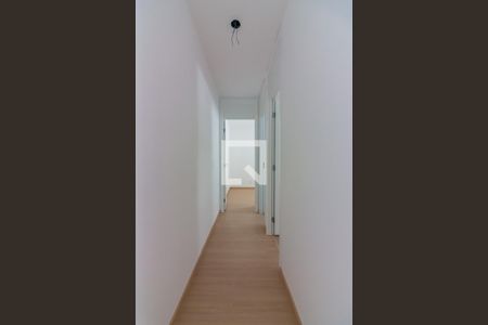 Corredor de apartamento para alugar com 2 quartos, 48m² em Centro, Osasco