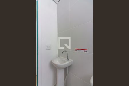 Apartamento para alugar com 48m², 2 quartos e 1 vaga Apartamento para alugar com 48m², 2 quartos e 1 vagaBanheiro