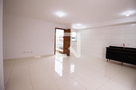 Sala de apartamento para alugar com 2 quartos, 70m² em Vila Verde, São Paulo