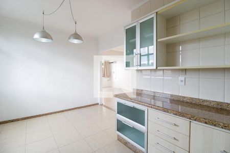 Apartamento para alugar com 85m², 2 quartos e 1 vagaCozinha