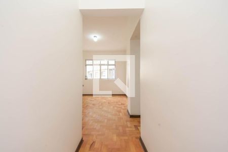 Entrada de apartamento para alugar com 1 quarto, 50m² em Vila Buarque, São Paulo