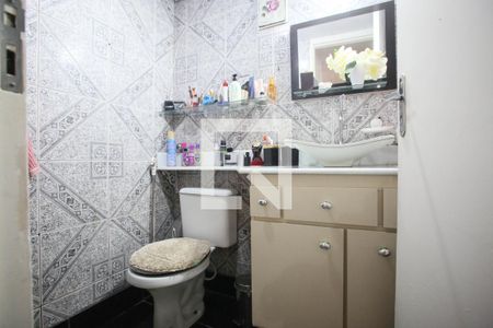Apartamento à venda com 70m², 2 quartos e 2 vagas Apartamento à venda com 70m², 2 quartos e 2 vagasBanheiro
