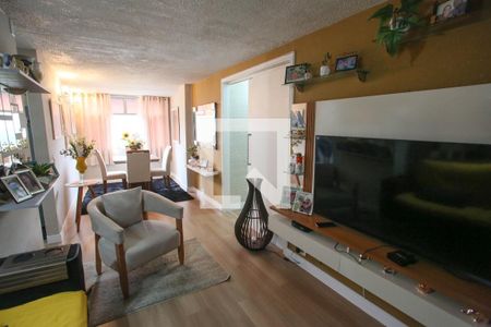 Apartamento à venda com 70m², 2 quartos e 2 vagasSala