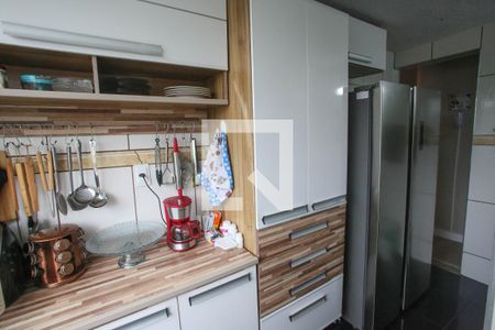 Apartamento à venda com 70m², 2 quartos e 2 vagas Apartamento à venda com 70m², 2 quartos e 2 vagasCozinha