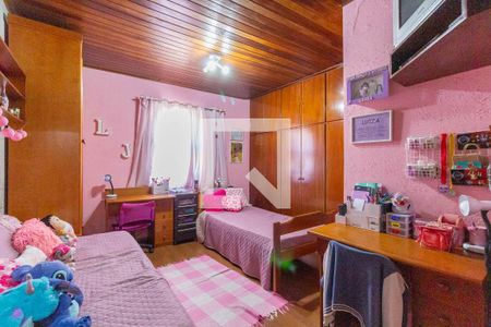 Casa à venda com 350m², 3 quartos e 3 vagas Casa à venda com 350m², 3 quartos e 3 vagasSuíte 3