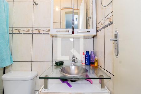 Casa à venda com 300m², 3 quartos e 2 vagas Casa à venda com 300m², 3 quartos e 2 vagasBanheiro 2