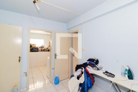 Casa à venda com 300m², 3 quartos e 2 vagas Casa à venda com 300m², 3 quartos e 2 vagasÁrea de Serviço