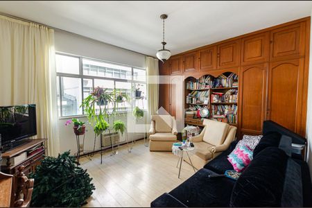 Quarto 2 de apartamento à venda com 3 quartos, 210m² em Icaraí, Niterói