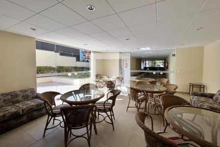 Apartamento para alugar com 42m², 1 quarto e 1 vagaÁrea comum - Salão de festas