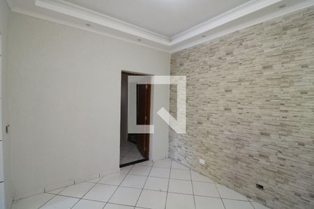 Sala de casa para alugar com 2 quartos, 80m² em Jardim Santa Adélia, São Paulo