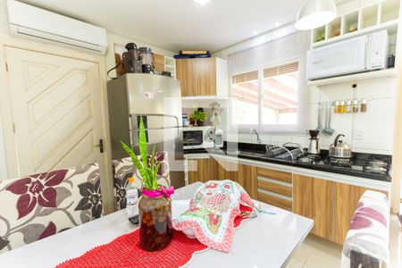 Casa à venda com 70m², 2 quartos e 1 vaga Casa à venda com 70m², 2 quartos e 1 vagaCozinha