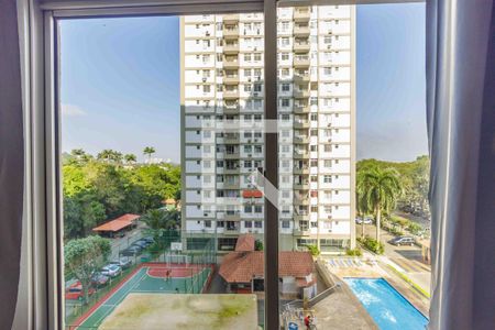 Apartamento à venda com 58m², 2 quartos e 1 vagaQuarto 1 Janela