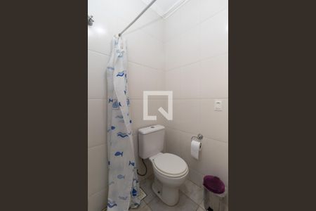 Casa à venda com 224m², 3 quartos e 4 vagasBanheiro Social