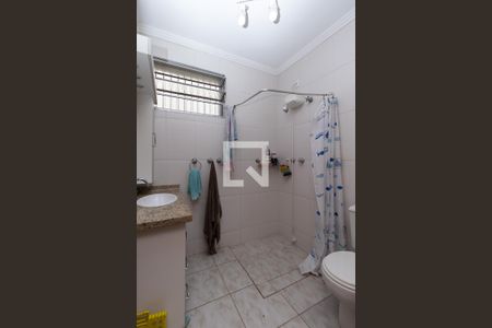Casa à venda com 224m², 3 quartos e 4 vagasBanheiro Social