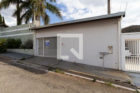 Casa à venda com 224m², 3 quartos e 4 vagasFachada