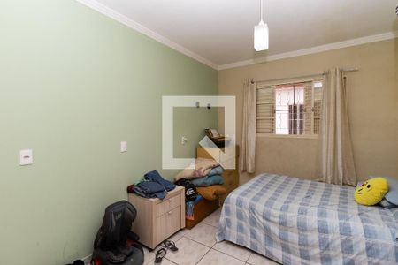 Casa à venda com 224m², 3 quartos e 4 vagasQuarto Suíte