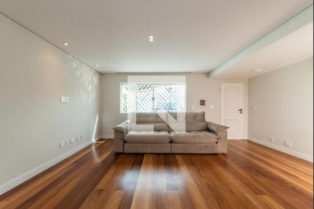 Sala de casa para alugar com 3 quartos, 122m² em Jardim da Saúde, São Paulo