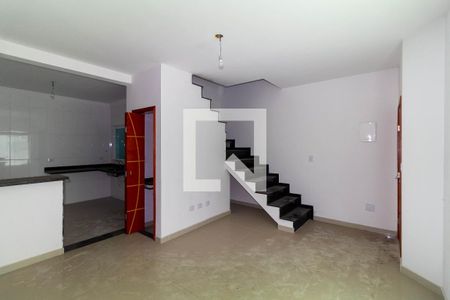 Sala de casa de condomínio para alugar com 3 quartos, 141m² em Chácara Belenzinho, São Paulo