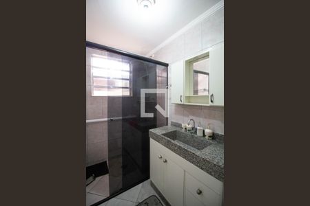 Banheiro de casa à venda com 1 quarto, 100m² em Vila Taquari, São Paulo