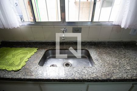 Casa à venda com 100m², 2 quartos e 1 vagaPia