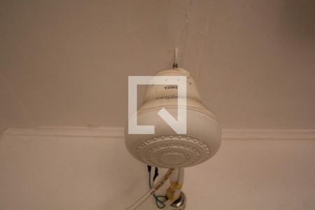 Casa à venda com 100m², 2 quartos e 1 vagaBanheiro de Serviço